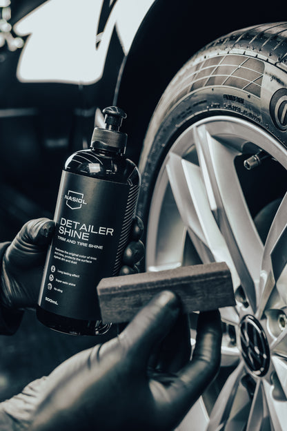 Nasiol DetailerShine - Gummi Reifen Pflege Auffrischer mit Nano Abperleffekt - 500 ml